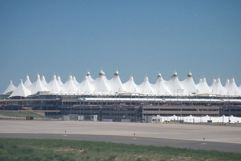 Denver airport (illustration)