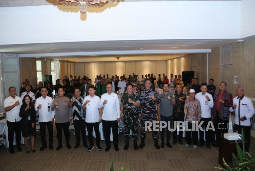 Deputi Bidang Pencegahan, Perlindungan, dan Deradikalisasi BNPT, Mayjen TNI Sudaryanto saat mengikuti kegiatan Dialog Kebangsaan Bersama Pemuda dalam Rangka Meningkatkan Toleransi dan Moderasi Beragama di Labuan Bajo, Manggarai Barat, Nusa Tenggara Timur, Rabu (27/8/2025).