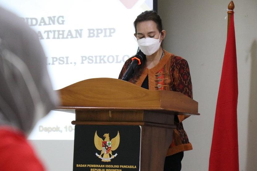 Deputi Bidang Pendidikan dan Pelatihan Badan Pembinaan Ideologi Pancasila (BPIP) Dr Baby Siti Salamah MPsi, Psikolog.