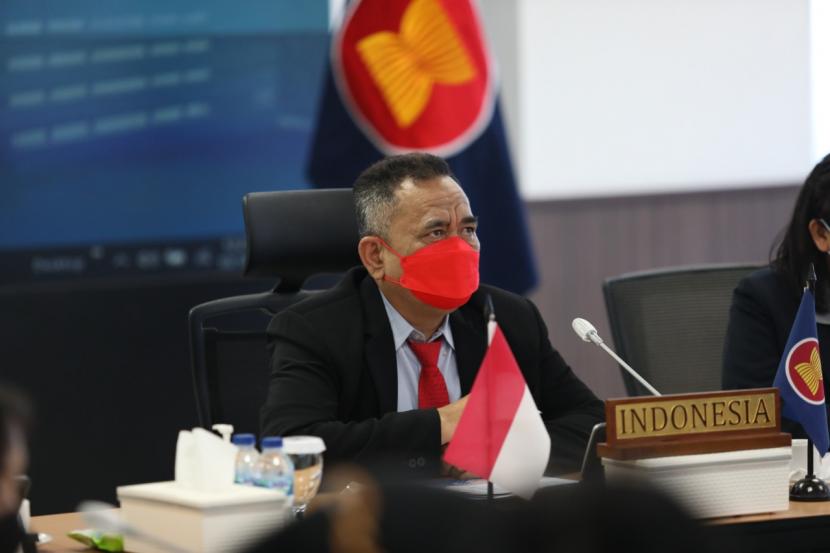Deputi Bidang Rehabilitasi dan Rekonstruksi Badan Nasional Penanggulangan Bencana (BNPB) Jarwansyah pada 9th ASEAN Ministerial Meeting on Disaster Management dan 10th Meeting of the Conference of the Parties to AADMER, yang digelar secara virtual pada Kamis (14/10).
