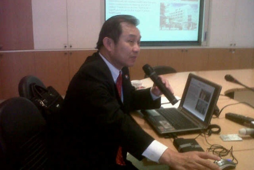 Deputi Direktur RS Bangkok, Dr Nithiwat Gijsriurai