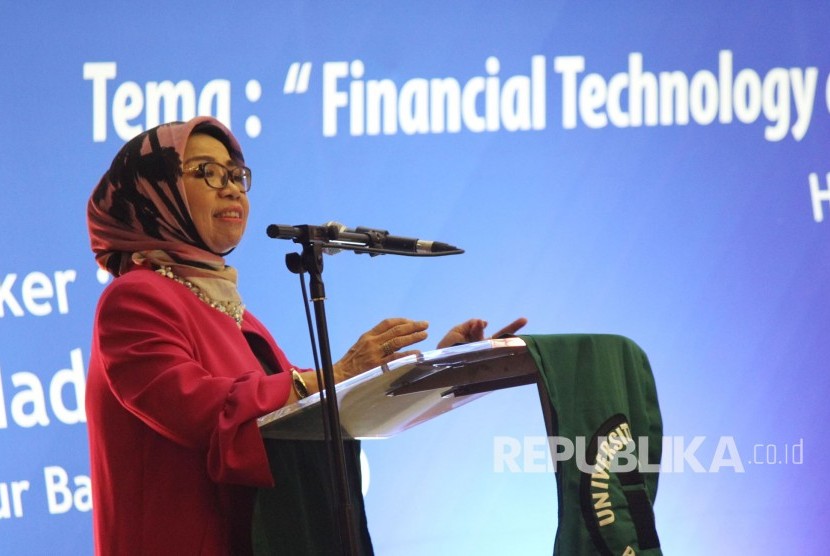 Deputi Gubernur BI Rosmaya Hadi. BI menyebut, banyak negara berlomba mengembangkan sektor-sektor ekonomi syariah.