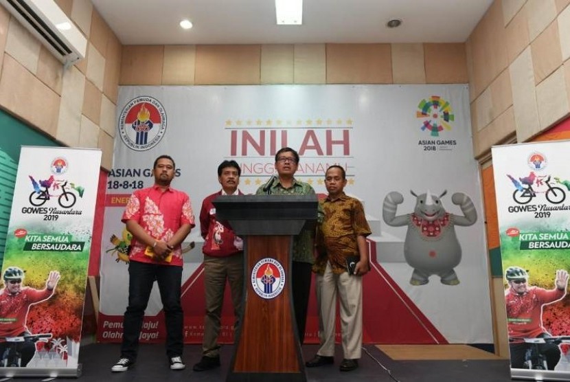 Deputi III Kemenpora Raden Isnanta dalam peluncuran programm Gowes Nusantara 2019 di Kemenpora, Jumat (29/3).