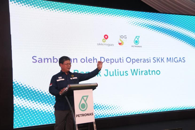 Deputi Operasi Satuan Kerja Khusus Pelaksana Kegiatan Usaha Hulu Minyak dan Gas Bumi (SKK Migas) Julius Wiratno