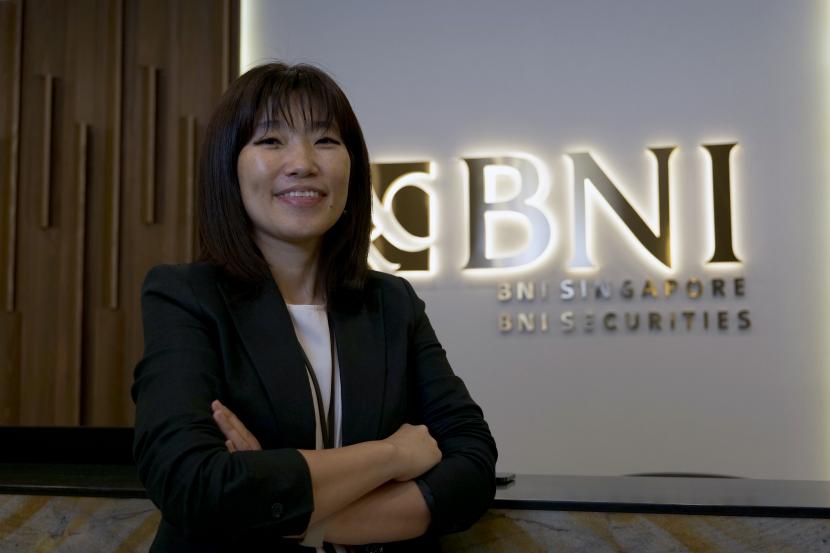 Deputy Chief Executive BNI KCLN Singapura Yuli.
