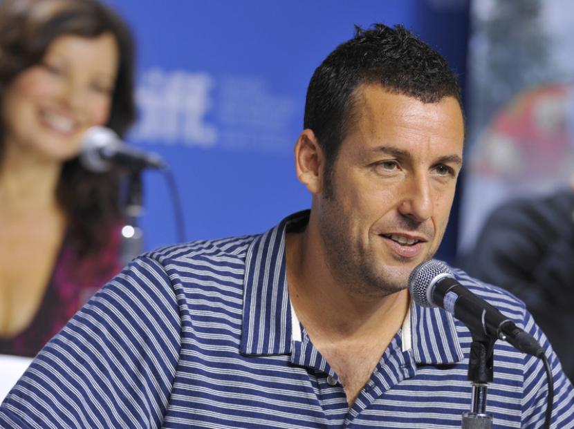 Aktor dan komedian Adam Sandler akan menerima penghargaan Mark Twain Prize for American Humor. pada 19 Maret 2023.