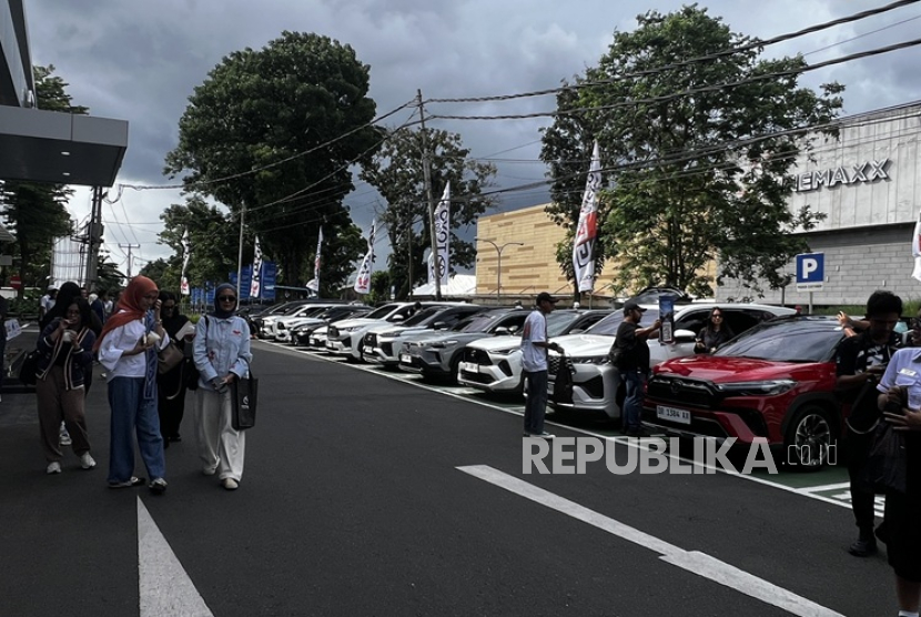 Jelajah Lombok dengan Toyota xEV: Taklukkan Bukit, Nikmati Laut, dan Rasakan Teknologi Elektrifikasi