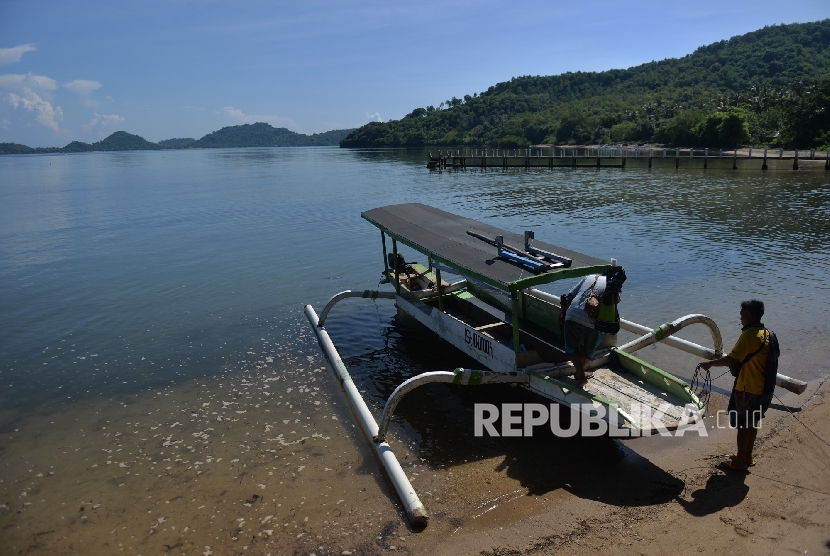 Dermaga Pantai Sekotong, Lombok 