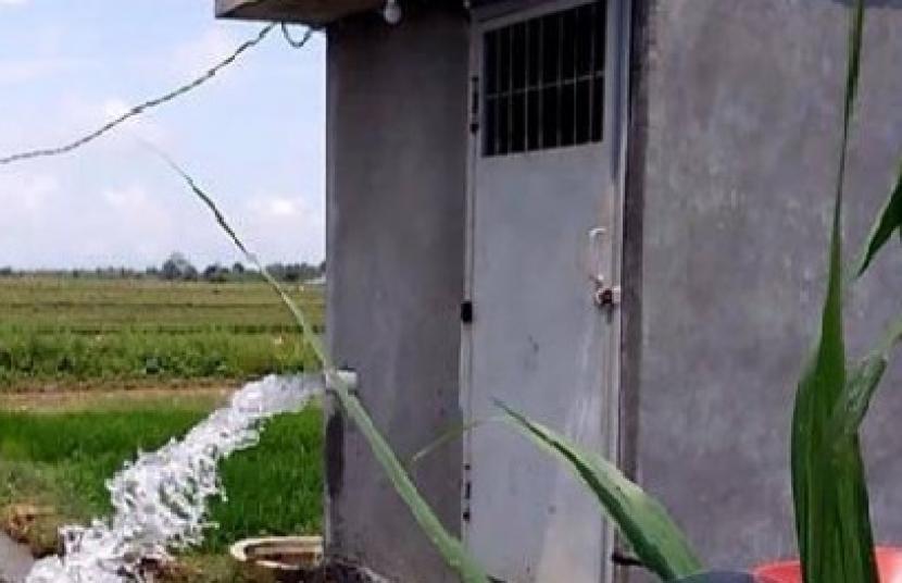 Desa Singoyudan Kecamatan Mirit, Kebumen, Jawa Tengah, lahan sawah tadah hujan ini kini sudah bisa panen tiga kali dalam setahun dengan inovasi pompa listrik dengan sumur sebagai solusi di tengah kekeringan.