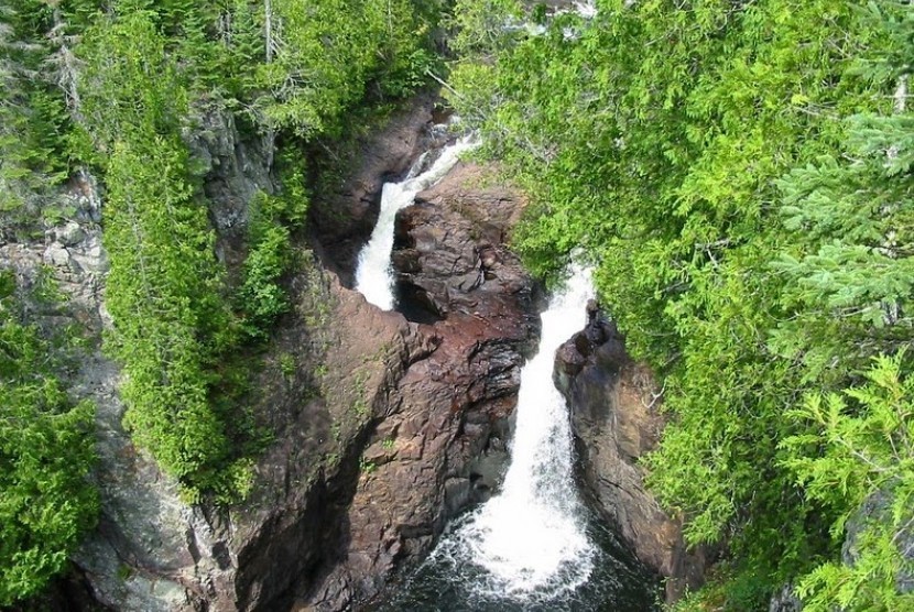 Devil's Kettle, air terjun misterius