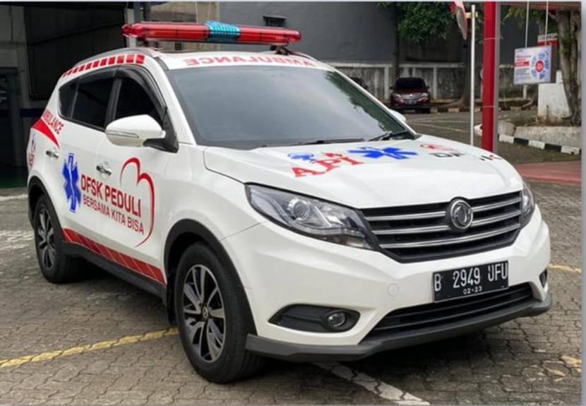 DFSK tawarkan Glory 580 dalam wujud ambulans VIP.