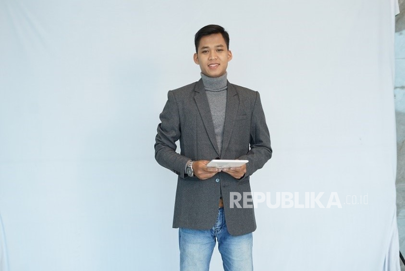 Di era digital seperti ini, peluang bisnis bisa muncul di mana saja, termasuk bersumber dari pertemanan di kampus. 