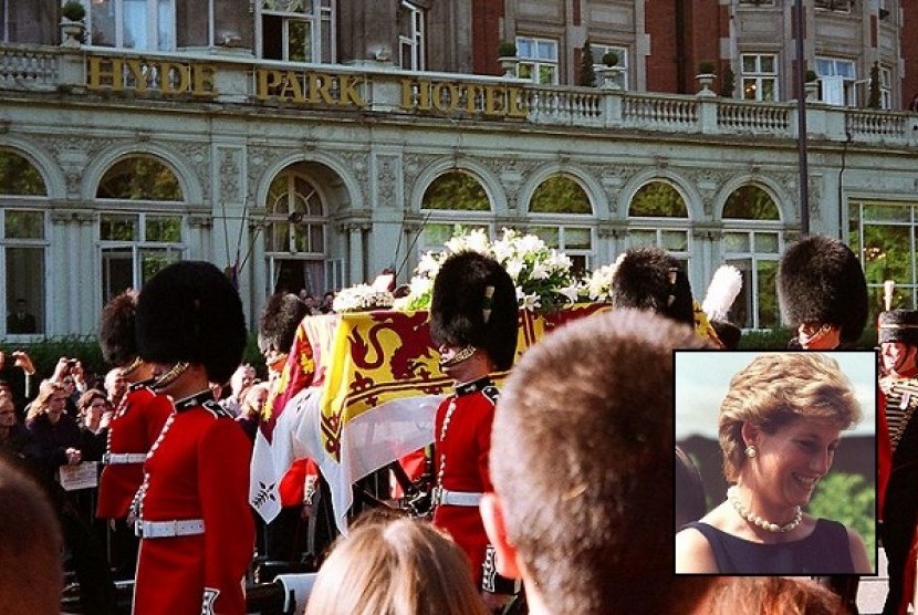 Diana's coffin borne through the streets of London on its way to Westminster Abbey. The International Diana Award was created in 2011 to honor the year that would have been Princess Diana’s 50th Birthday. Insert: Diana (file photo)