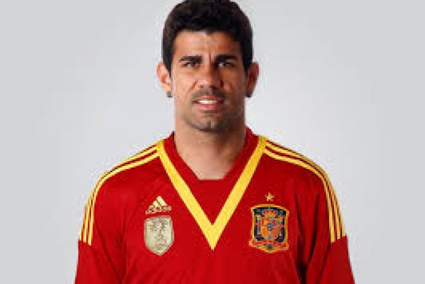 Diego Costa berkostum tim nasional Spanyol