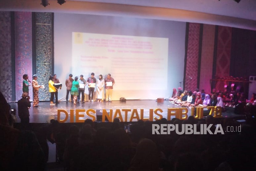 Dies Natalis ke-78 FIB UI dengan tema Jawa dulu, kini dan esok di Gedung 9 FIB UI, Depok, Selasa (4/12). 