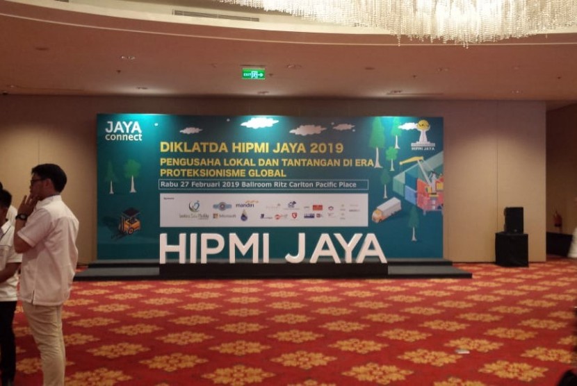 Diklatda Hipmi Jaya, bertempat di Ballroom Ritz Carlton Pacific Place, Senayan Jakarta Pusat, Rabu (27/2).