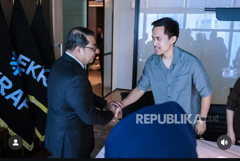 Dimas Ramadhan (kanan) bertemu dengan Menekraf Teuku Riefky terkait World Steak Challenge 2025 yang akan berlangsung di Amsterdam pada 10-11 September 2025. 