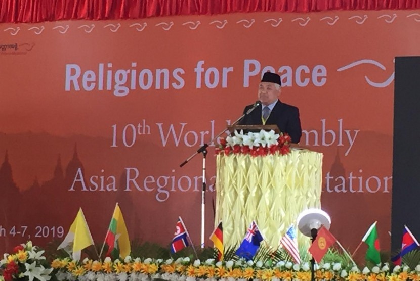 Din Syamsuddin selaku Presiden Asian Conference on Religions for Peace (ACRP) berpidato dalam pembukaan konferensi internasional bertema 