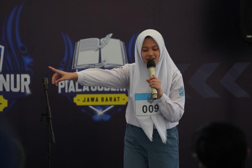 Dinas Pendidikan (Disdik) Jawa Barat menggelar Lomba Stand Up Comedy Basa Sunda bertajuk 