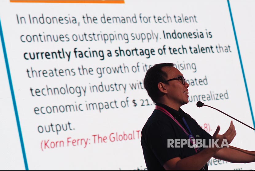 Director of Digital Bussines Telkom Indonesia M Fajrin Rasyid