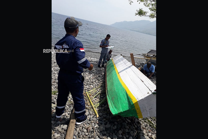 Direktorat Jenderal Perhubungan Laut (Ditjen Hubla) Kementerian Perhubungan melakukan akselerasi atau percepatan proses pengukuran kapal-kapal penangkap ikan, khususnya di wilayah Kalabahi, Nusa Tenggara Timur.