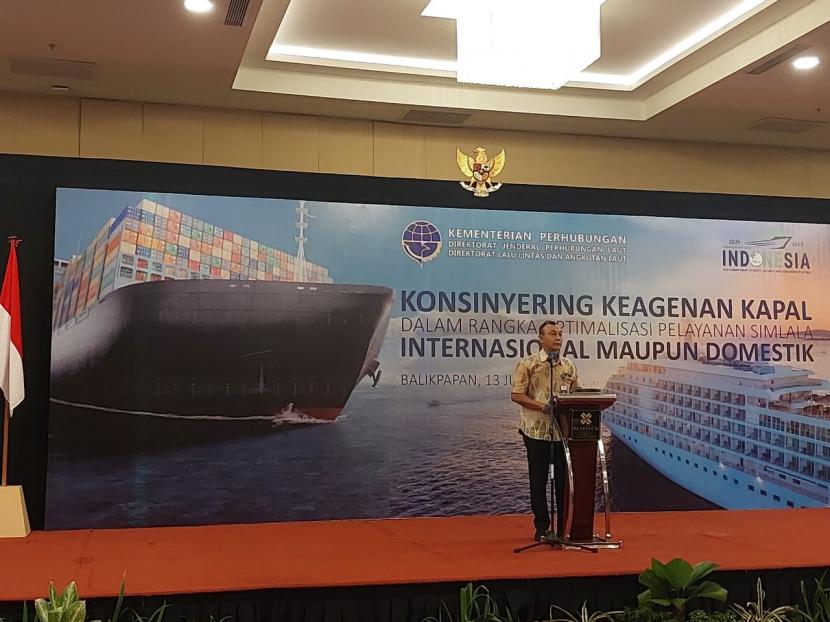 Direktorat Jenderal Perhubungan Laut telah menerapkan Sistem Informasi Manajemen Lalu Lintas dan Angkutan Laut (SIMLALA) sejak tahun 2016. 