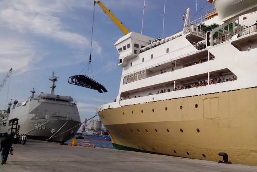  Direktorat Jenderal Perhubungan Laut telah menyiapkan armada laut sebanyak 1.293 kapal dengan kapasitas angkut 3.415.838 penumpang Natal dan tahub baru 2020.