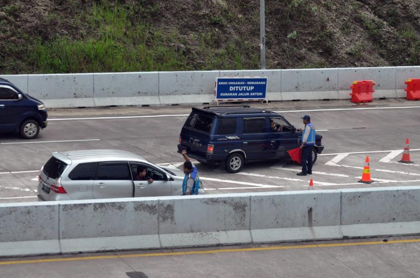 Angka Kecelakaan Meningkat, PT TMJ Terus Sosialisasikan Kiat Berkendara Aman di Jalan Tol (ilustrasi).