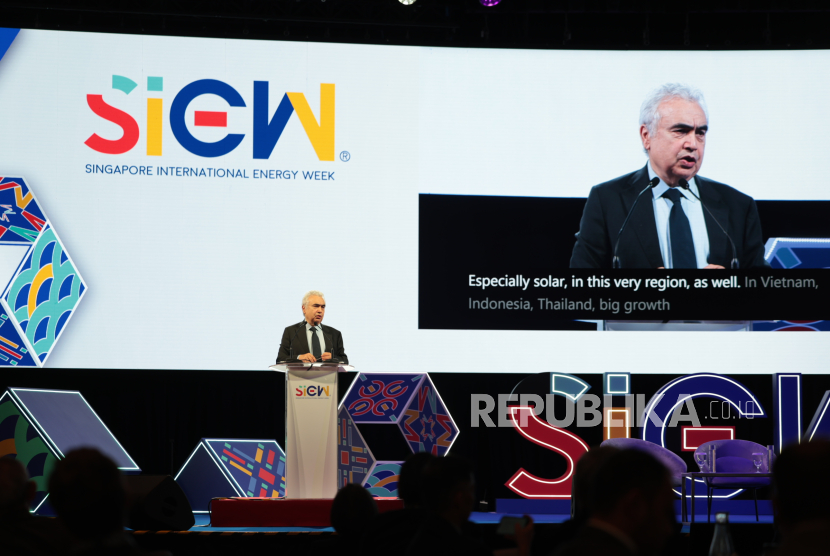 Direktur Eksekutif International Energy Agency (IEA) Fatih Birol dalam Singapore International Energy Week 2025