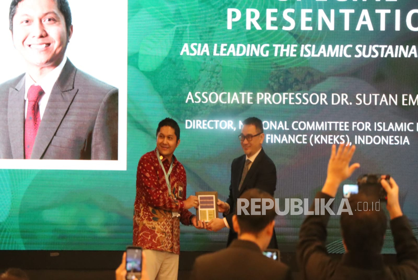 Direktur Infrastruktur Ekonomi Syariah, Komite Nasional Ekonomi dan Keuangan Syariah (KNEKS) Sutan Emir Hidayat 