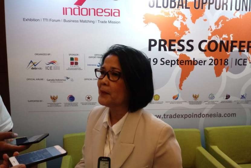 Direktur Jenderal Pengembangan Ekspor Nasional (PEN) Kementerian Perdagangan Arlinda dalam konferensi pers di ICE BSD, Tangerang, Rabu (19/9).
