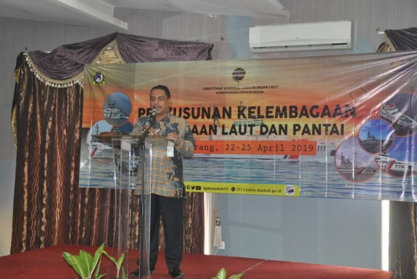  Direktur Kesatuan Penjagaan Laut dan Pantai (KPLP), Ahmad.
