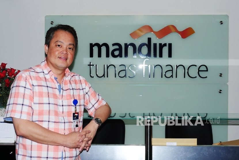 Direktur Mandiri Tunas Finance Harjanto Tjitohardjojo