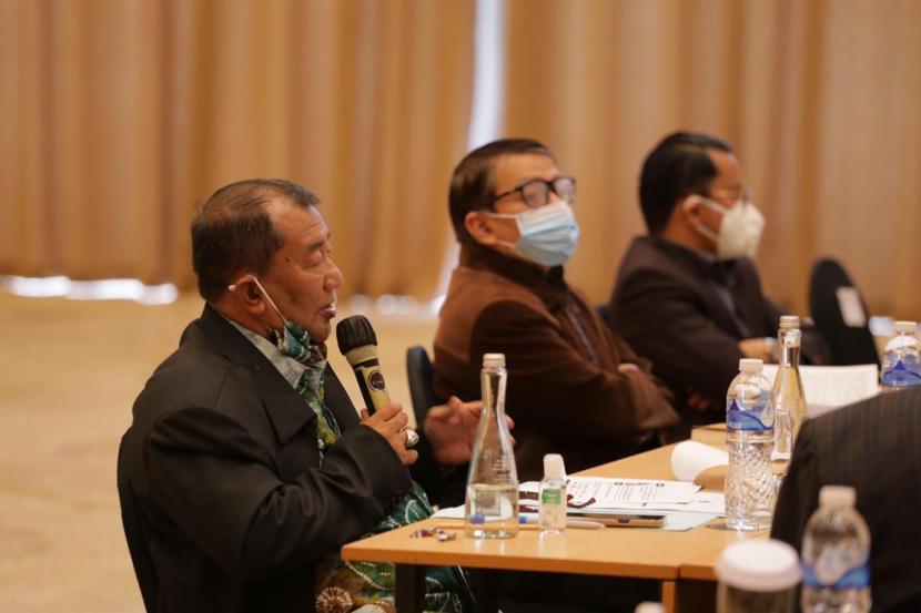 Direktur Pemberdayaan Zakat dan Wakaf Kementerian Agama Tarmizi Tohor mendorong BAZNAS dan LAZ menyiapkan jaring pengaman sosial bagi masyarakat yang terdampak pandemi Covid-19. 