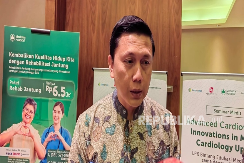 Direktur RS Medistra, dr. Adhitya Wardhana, MARS. Rumah Sakit Medistra, Gatot Subroto, Jakarta Selatan, memperkuat peranannya sebagai pusat rujukan layanan jantung di Indonesia dengan menyelenggarakan seminar medis bertajuk Advanced Cardiovascular Innovations in Modern Cardiology Update, Sabtu (19/7/2025) di Jakarta.