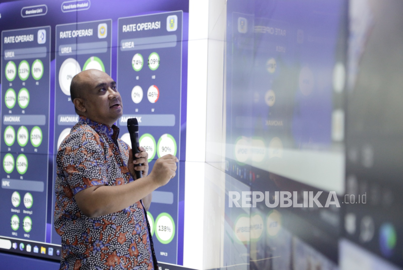 Direktur Transformasi Bisnis PT Pupuk Indonesia (Persero) Panji Winanteya Ruky.
