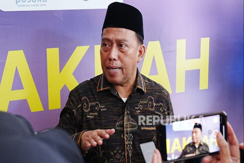 Direktur Urusan Agama Islam dan Bina Syariah, Arsad Hidayat