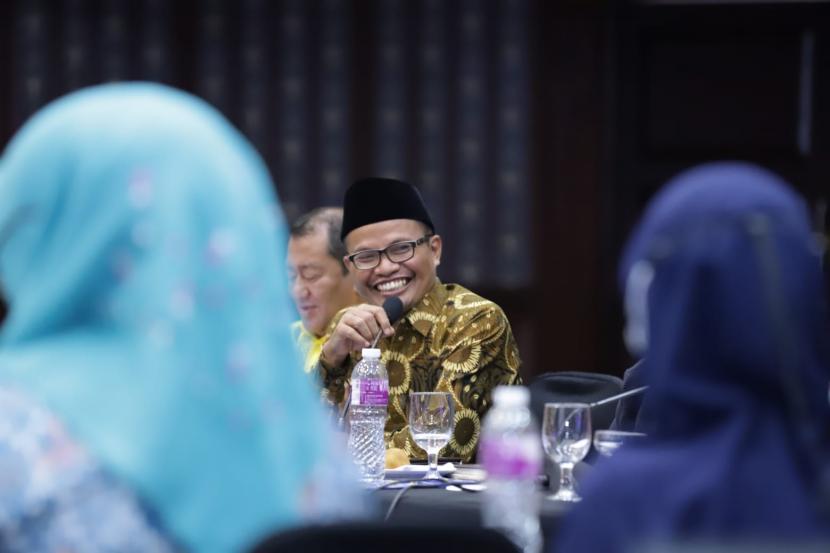 Direktur Urusan Agama Islam dan Pembinaan Syariah Kemenag, Adib, menjelaskan agenda Festival Masjid Nasional 2022.