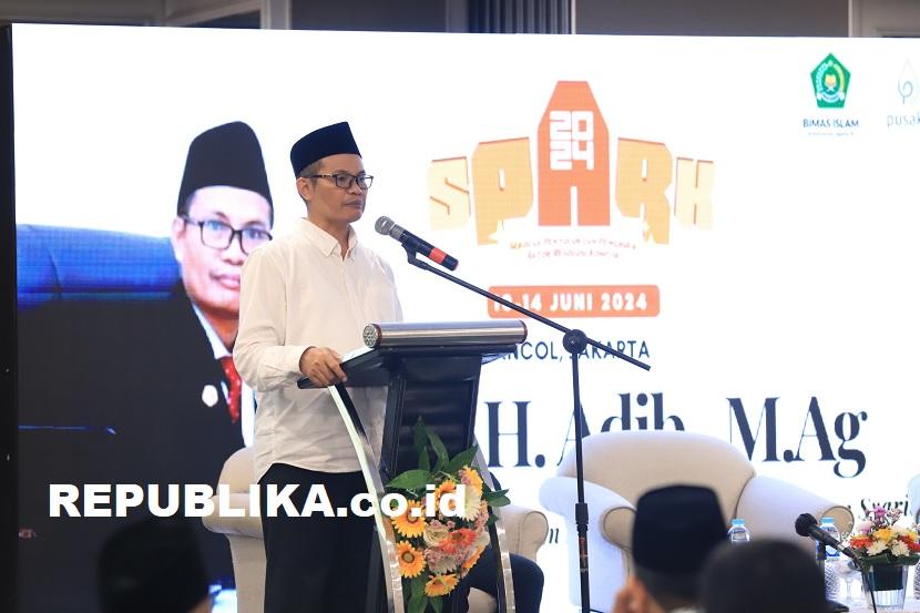 Direktur Urusan Agama Islam dan Pembinaan Syariah Kemenag, Adib.