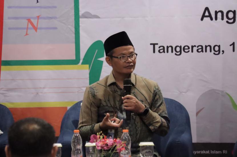 Direktur Urusan Agama Islam dan Pembinaan Syariah Kementerian Agama (Kemenag) Adib mengatakan, salah satu persoalan bangsa Indonesia adalah rendahnya minat baca.