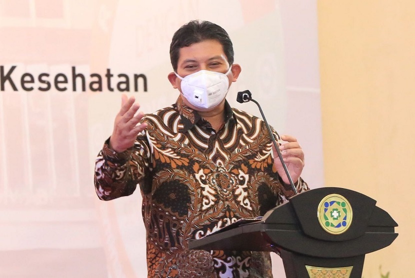 Ilustrasi Direktur Utama BPJS Kesehatan Ali Ghufron Mukti. Badan Penyelenggara Jaminan Sosial (BPJS) Kesehatan fokus berupaya meningkatkan mutu pelayanan dalam penyelenggaraan Program Jaminan Kesehatan Nasional-Kartu Indonesia Sehat selama tahun 2022. 