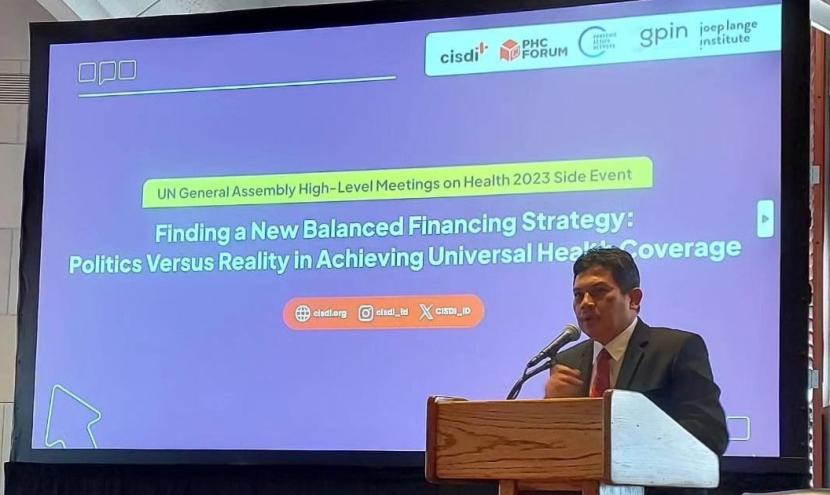 Direktur Utama BPJS Kesehatan Ghufron Mukti, saat menjadi keynote speaker dalam acara The 78th United Nations General Assembly High-Level Meeting on Health (UN HLM) 2023 Side Event yang digagas oleh CISDI berkolaborasi dengan beberapa mitra global di New York.