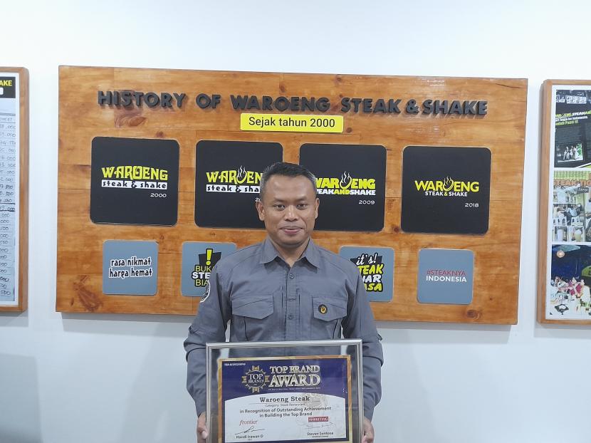 Direktur Utama PT Waroeng Steak Indonesia, Riyanto.