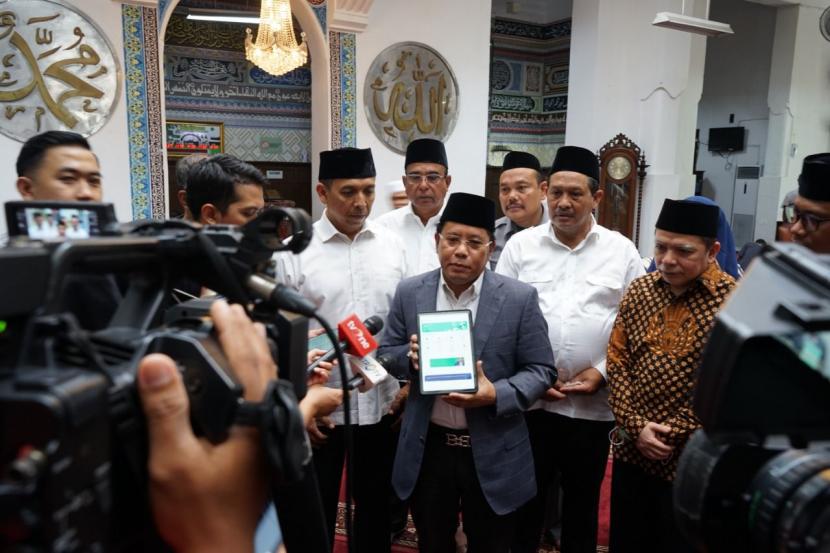 Dirjen Bimas Islam Kamaruddin Amin (Kelima dari kanan)