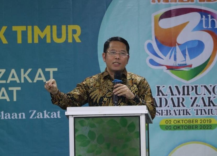 Dirjen Bimas Islam Kemenag, Kamaruddin Amin didampingi Direktur Pemberdayaan Zakat dan Wakaf Kemenag, Tarmizi Tohor mendeklarasikan Pulau Nunukan dan Sebatik di Kalimantan Utara (Kaltara) sebagai Pulau Sadar Zakat. Deklarasi ditandai dengan penandatangan prasasti di Gedung Aztrada 88, Sebatik Timur, Sabtu (5/11/2022).