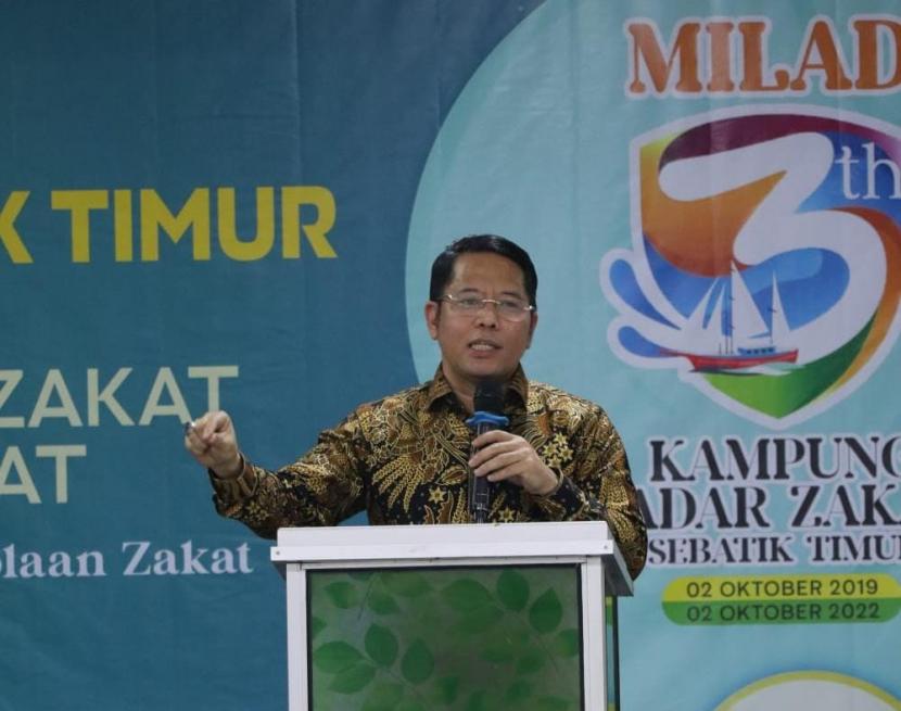 Dirjen Bimas Islam Kemenag, Kamaruddin Amin mengajak masyarakat Kalimantan Utara (Kaltara) untuk membumikan Pulau Sadar Zakat. Imbauan itu disampaikan Kamaruddin saat memberi sambutan pada peluncuran dua Pulau Sadar Zakat, yaitu Pulau Nunukan dan Sebatik di Kaltara, Sabtu (5/11/2022) malam.