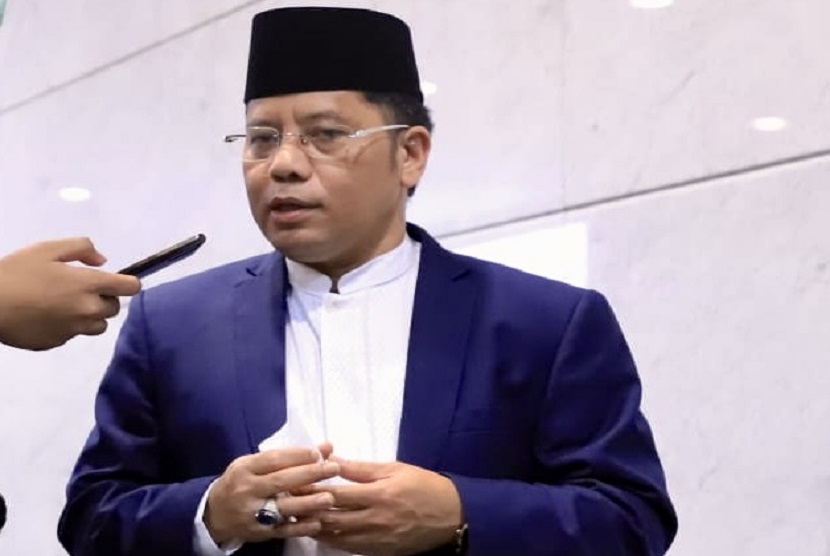 Dirjen Bimas Islam Kemenag, Kamaruddin Amin, mengimbau masyarakat salurkan ziswaf di lembaga yang kredibel 