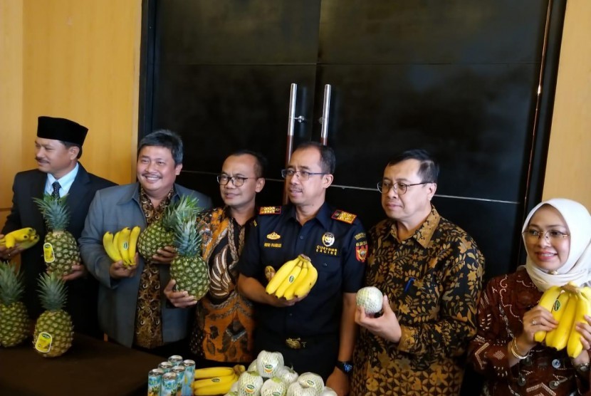 Dirjen Hortikultura Prihasto dan perwakilan kementerian lainnya berkomitmen meningkatkan ekspor, di antaranya bidang pertanian.