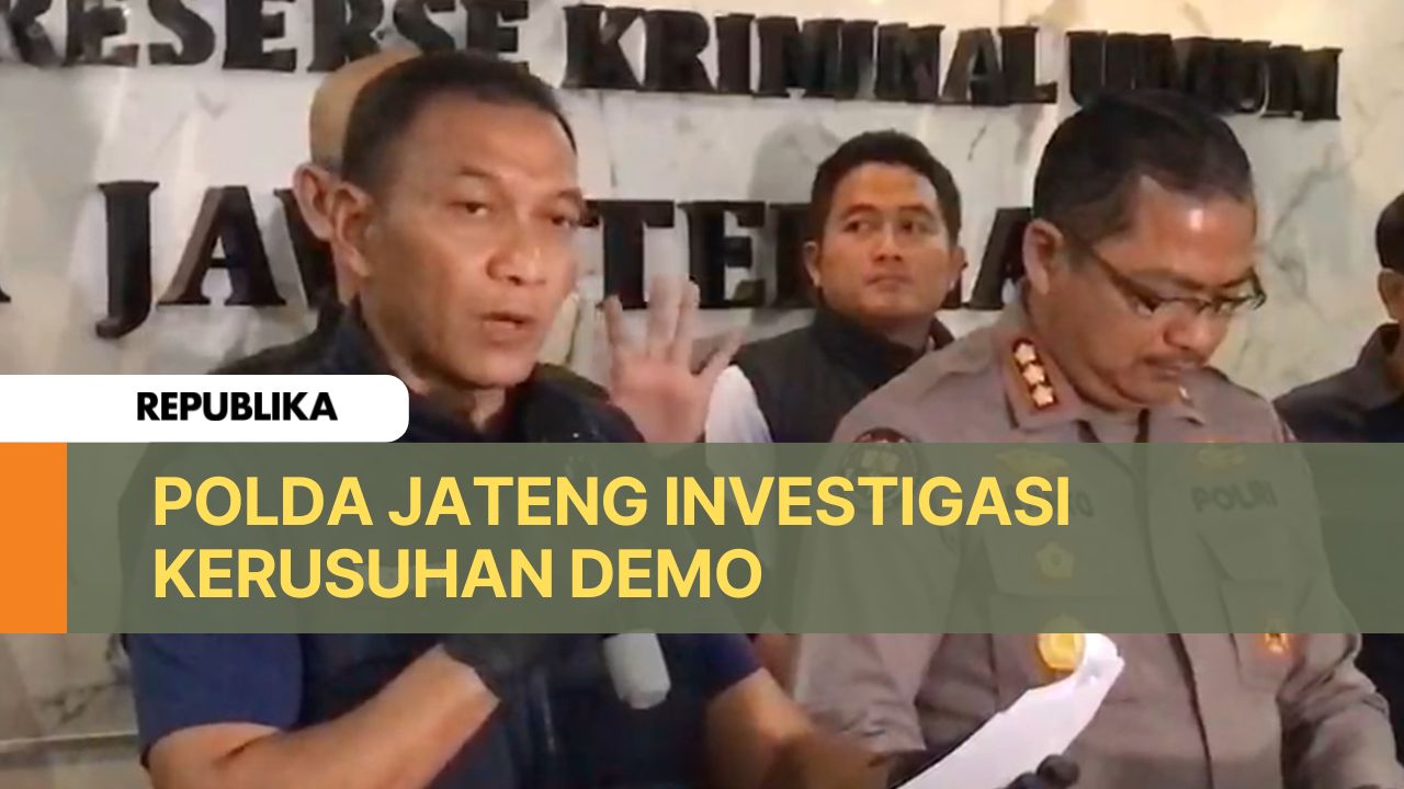 Dirreskrimum Polda Jateng Kombes Pol Dwi Subagio saat memberikan keterangan pers di Mapolda Jateng, Kota Semarang, Selasa (2/9/2025). 