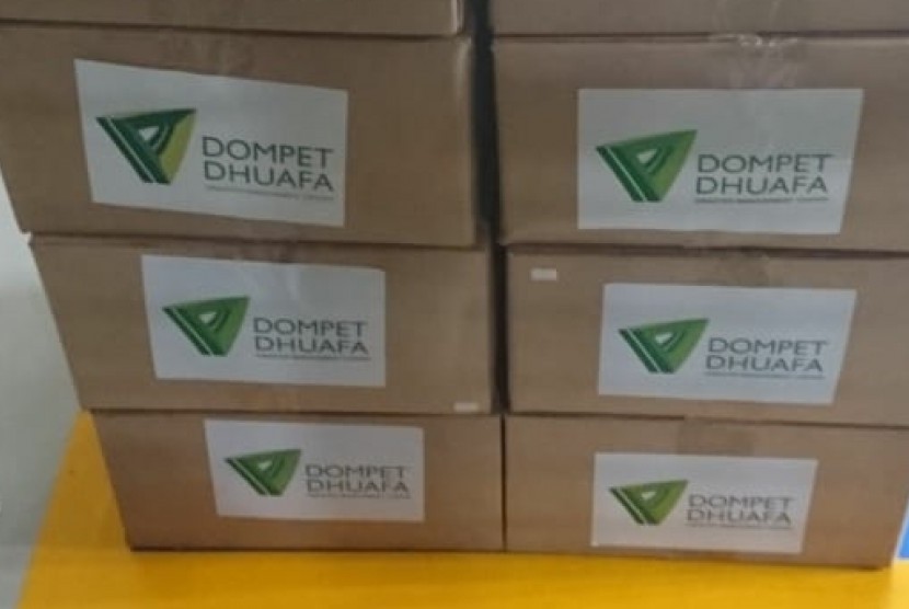 Disaster Management Center (DMC) Dompet Dhuafa mengirim masker steril sebanyak 20 ribu unit ke China pada Selasa (11/2). 